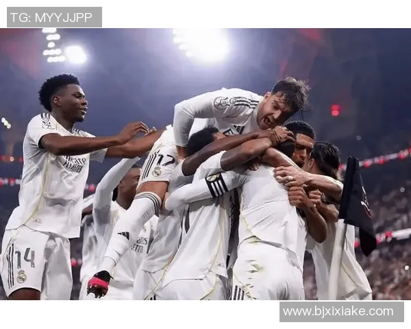 欧联杯惊天逆转本菲卡狂胜皇马6比2乌龙球成全场焦点